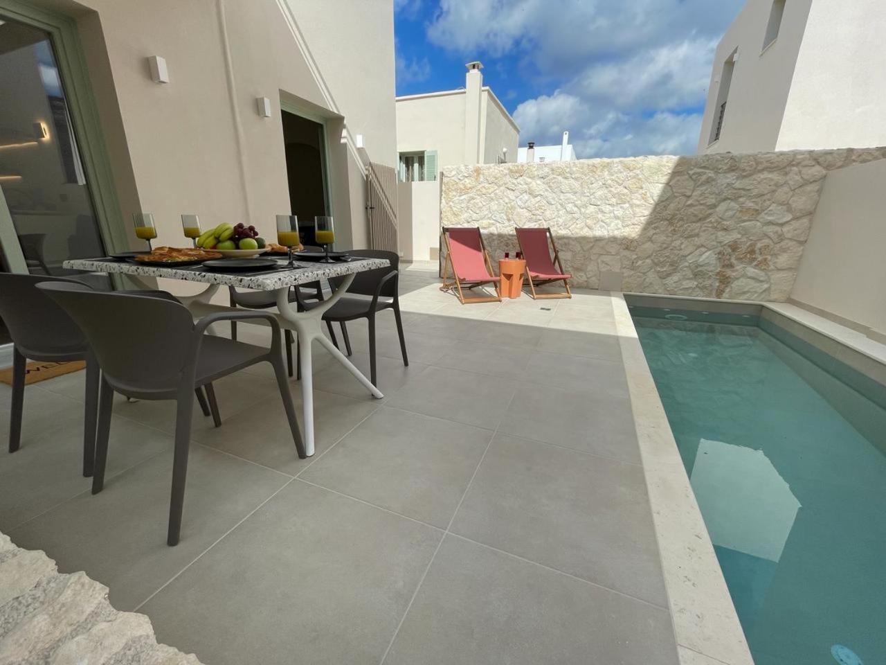 Sugarwhite Suites With Private Not Heated Pool Emporio  المظهر الخارجي الصورة