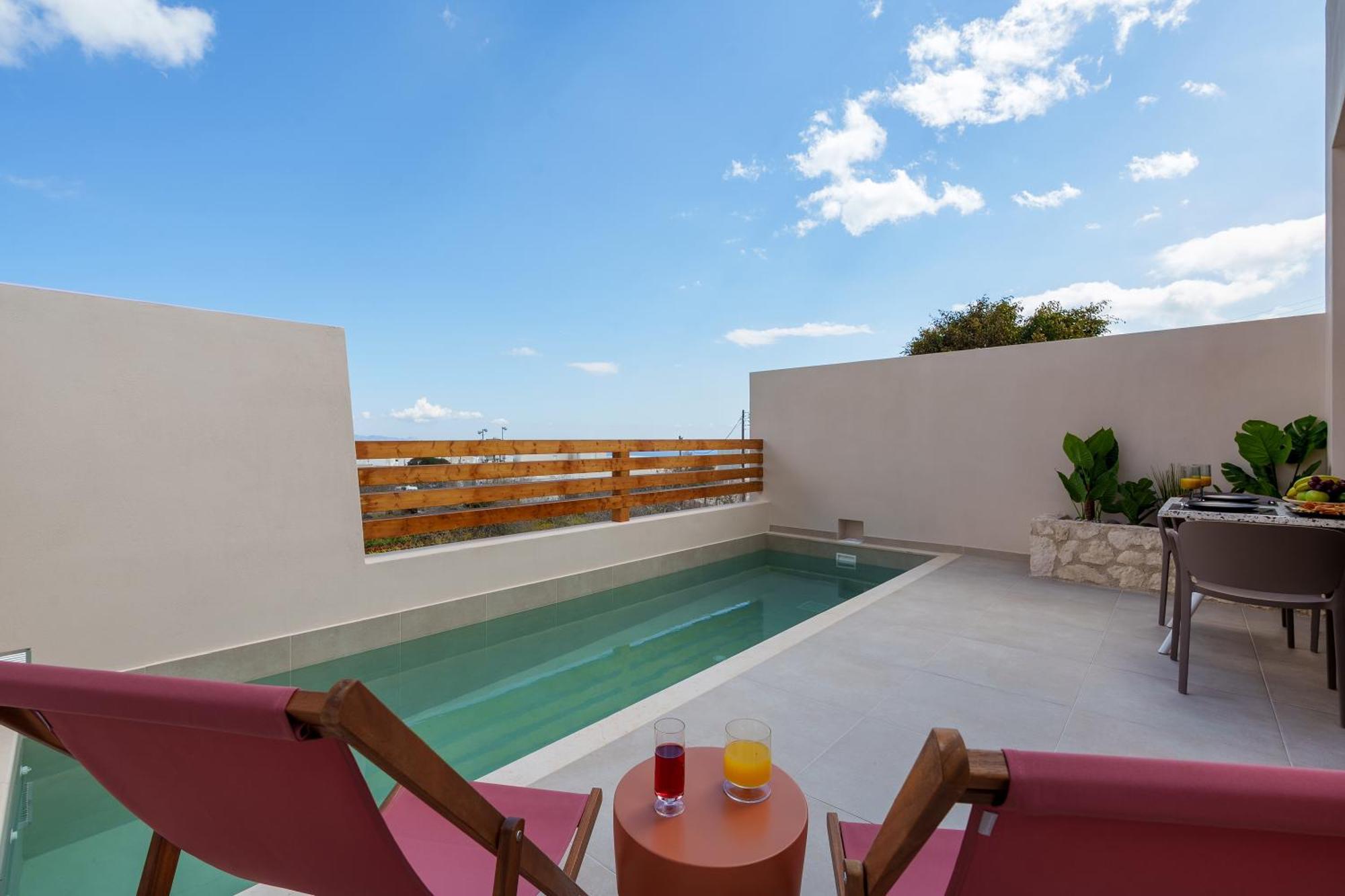 Sugarwhite Suites With Private Not Heated Pool Emporio  المظهر الخارجي الصورة